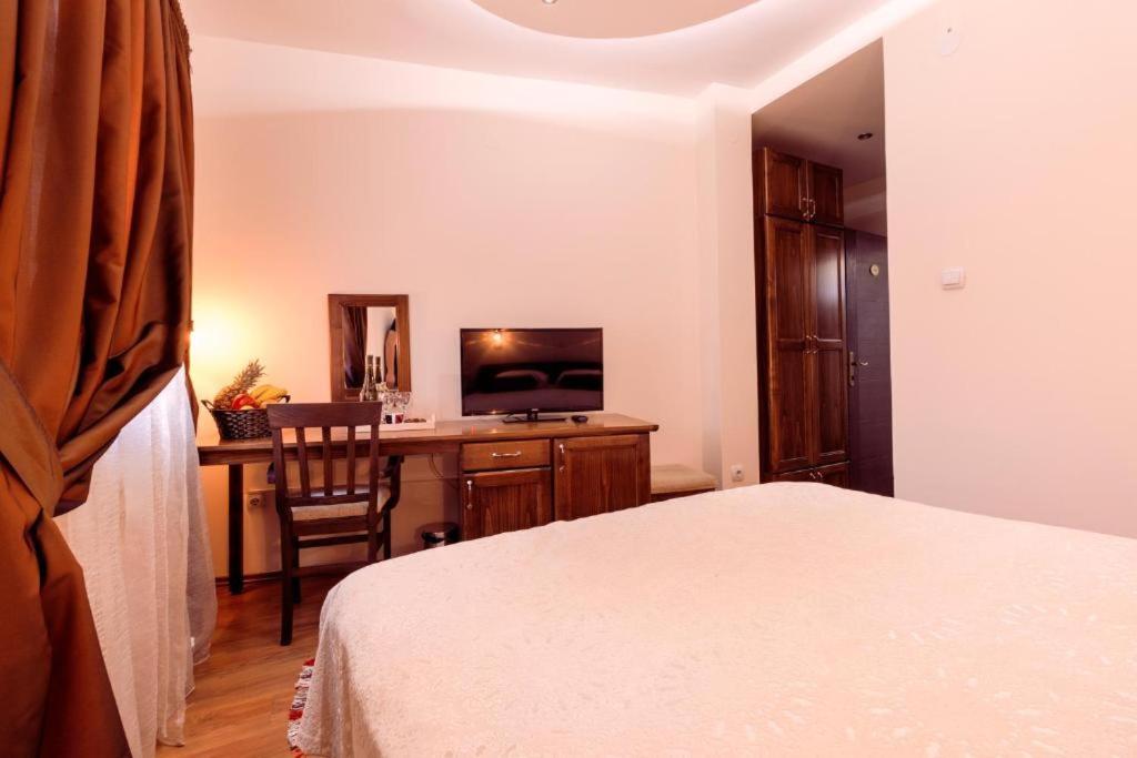 Downtown Rooms Ni Esterno foto
