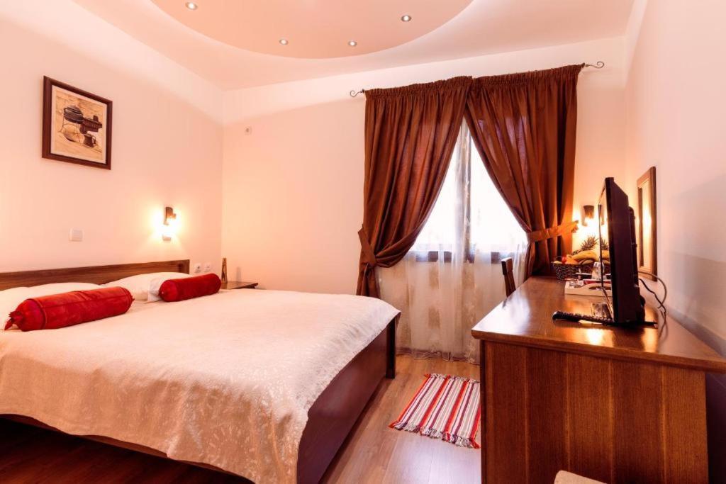 Downtown Rooms Ni Esterno foto