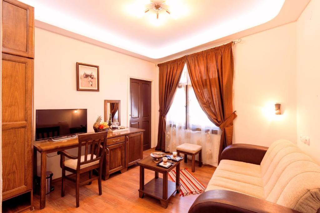 Downtown Rooms Ni Esterno foto